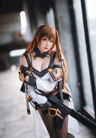 倾世锦鳞谷雨来