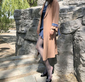八重神子露出双乳求调教