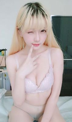 丰满的继母2020