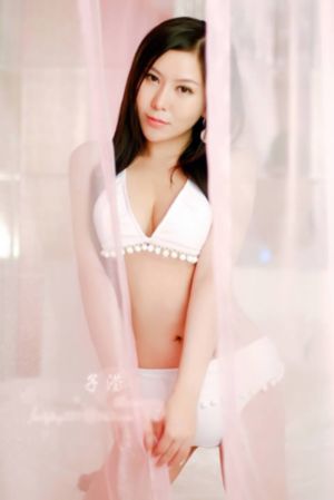 色狱男囚 无删除电影