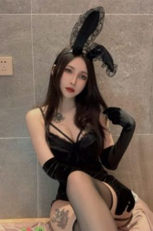 夜晚夜游生活