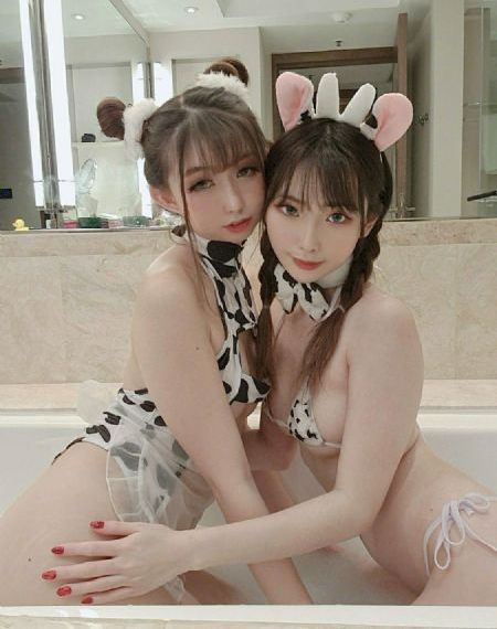 年轻母亲最初