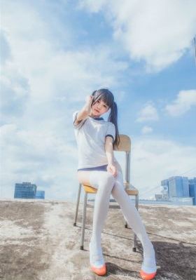 樱桃嘴与大鼻子