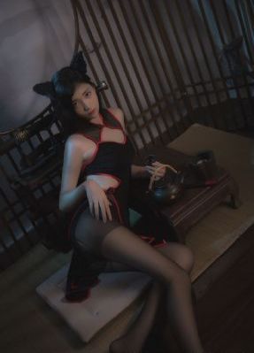 情侣奴伺候女王