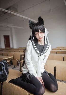 韩国三级理伦片
